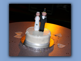 hi_tec_photograpy_wedding_cake_1.jpg